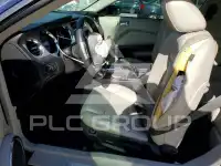 2011 Ford MUSTANG фото