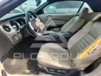 2011 Ford MUSTANG фото