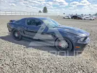 2011 Ford MUSTANG фото