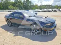 2011 Ford MUSTANG фото