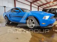 2011 Ford MUSTANG фото