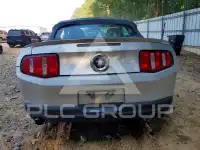 2011 Ford MUSTANG фото