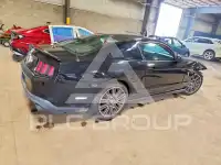 2011 Ford MUSTANG фото