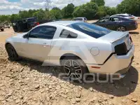 2011 Ford MUSTANG фото