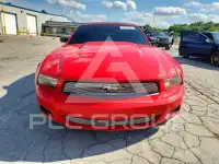 2011 Ford MUSTANG фото