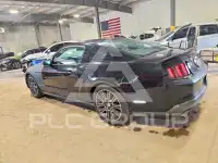 2011 Ford MUSTANG фото