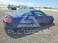 2011 Ford MUSTANG фото