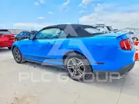 2011 Ford MUSTANG фото