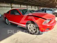 2011 Ford MUSTANG фото