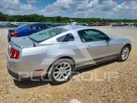 2011 Ford MUSTANG photo