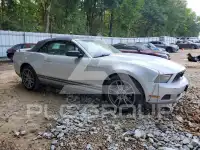 2011 Ford MUSTANG фото