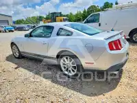 2011 Ford MUSTANG photo