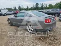 2011 Ford MUSTANG photo