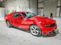 2011 Ford MUSTANG фото