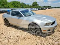 2011 Ford MUSTANG фото