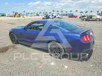 2011 Ford MUSTANG фото