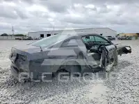 2011 Ford MUSTANG фото