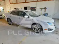 2011 Ford FUSION фото