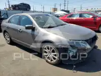 2011 Ford FUSION фото