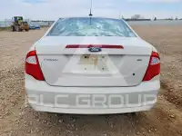 2011 Ford FUSION фото