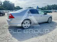 2011 Ford FUSION фото