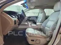 2011 Ford TAURUS photo