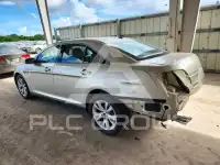 2011 Ford TAURUS photo