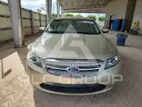 2011 Ford TAURUS photo