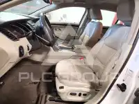 2011 Ford TAURUS photo