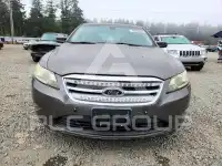 2011 Ford TAURUS фото