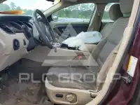 2011 Ford TAURUS фото