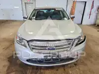 2011 Ford TAURUS photo