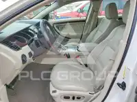 2011 Ford TAURUS photo