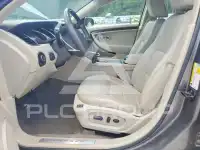 2011 Ford TAURUS фото