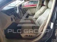 2011 Ford TAURUS фото