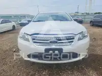 2011 Ford TAURUS фото