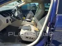 2011 Ford TAURUS фото