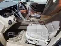 2011 Ford TAURUS фото