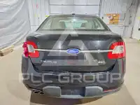 2011 Ford TAURUS фото