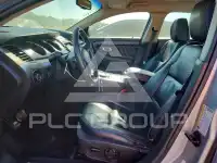 2011 Ford TAURUS фото