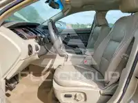 2011 Ford TAURUS фото