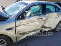 2011 Ford TAURUS фото