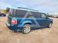 2011 Ford FLEX photo