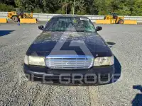 2011 Ford CROWN фото