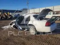 2011 Ford CROWN фото