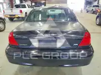 2011 Ford CROWN photo