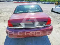 2011 Ford CROWN фото