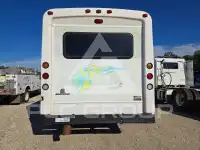 2011 Ford F-650 фото