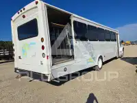 2011 Ford F-650 фото