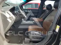2011 Ford EXPLORER photo
